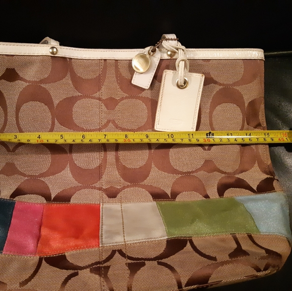 Coach Tote - Picture 10 of 10